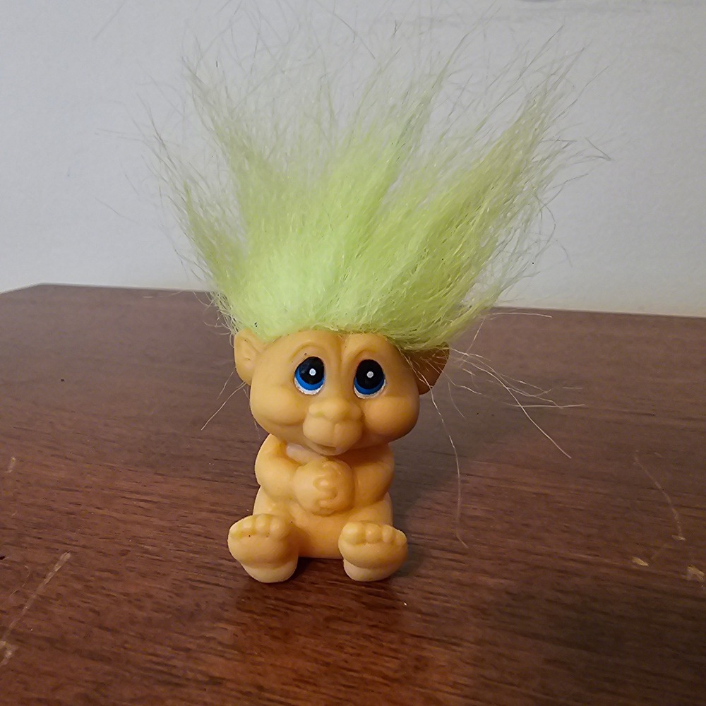 Vintage Troll Doll Blue Eyes Lime Green Hair Seated Miniature Toy